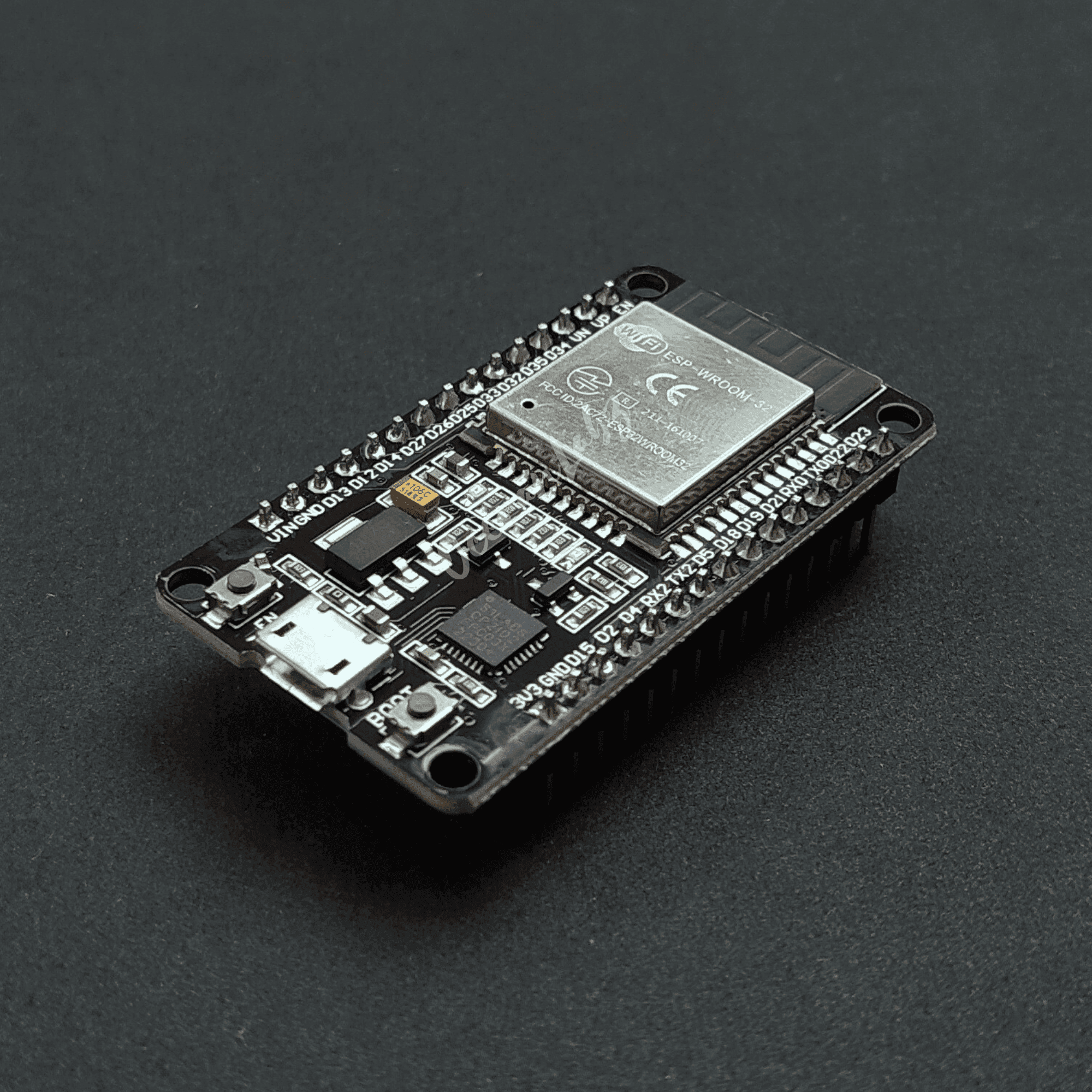 ESP32 WROOM-32 Development Board CP2102 USB Driver 2.4GHz Dual Core WiFi + Bluetooth (30 PINS)