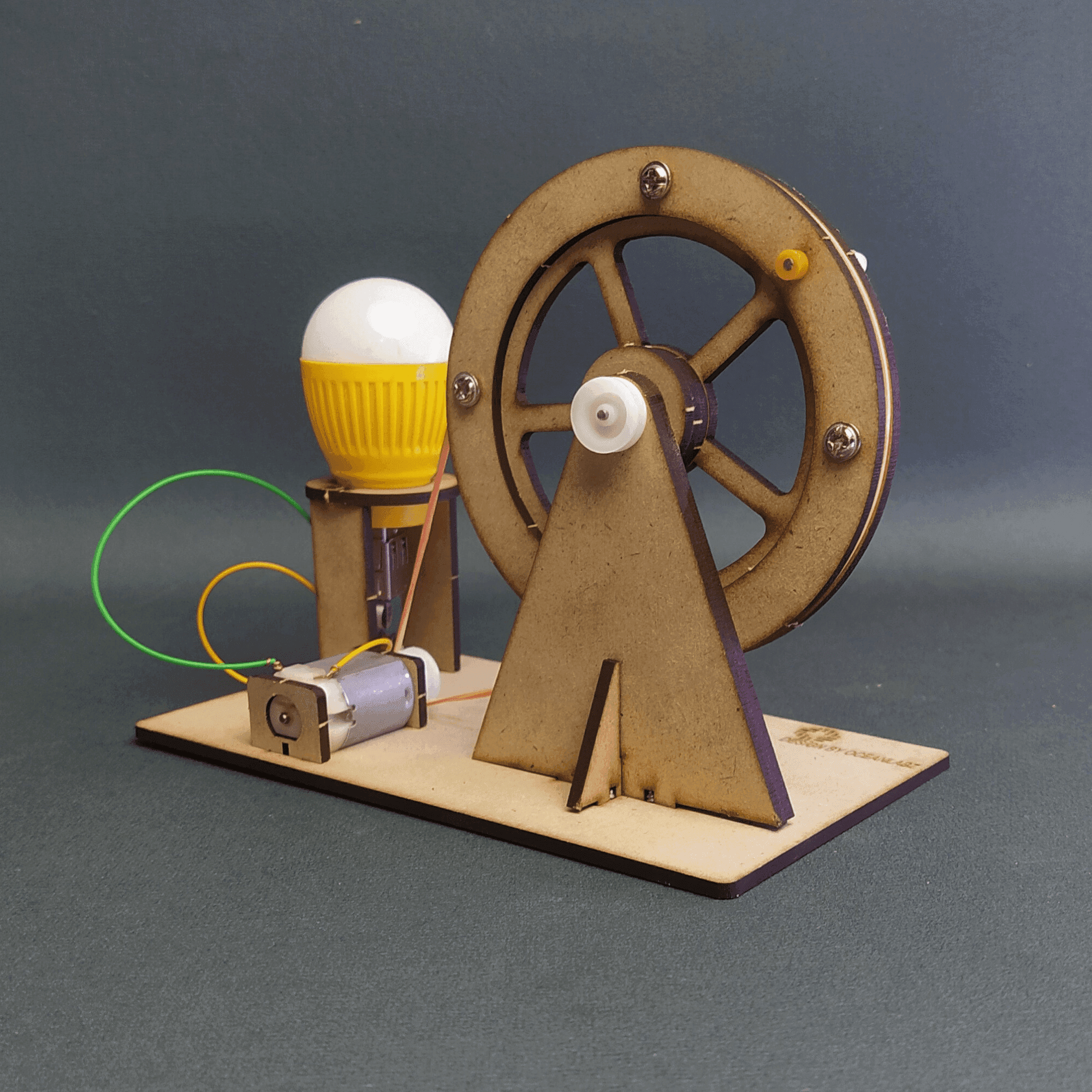 Wooden Building Kits | Hand Crank Electricity Generators | Educational Science STEM Kit with Light Bulb | Birthday Gift for Boys Girls Ages 7 8 10 12 Years | DIY Generator Science Project